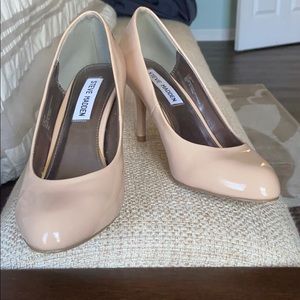 Steve Madden Tan Heels